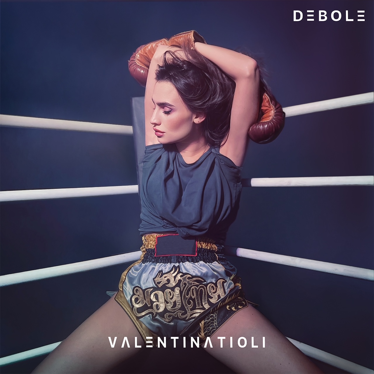 Al momento stai visualizzando Valentina Tioli presenta il nuovo singolo “Debole”